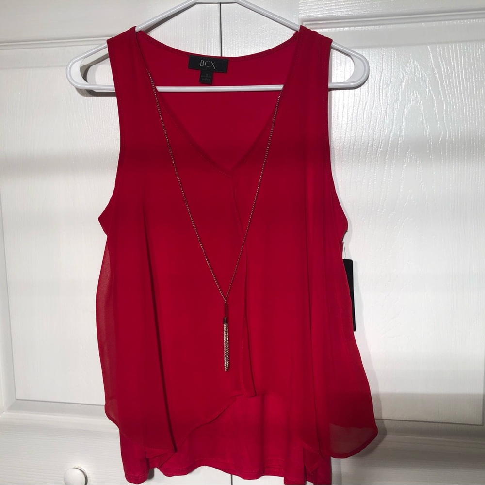 BCX red blouse sleeveless V neck